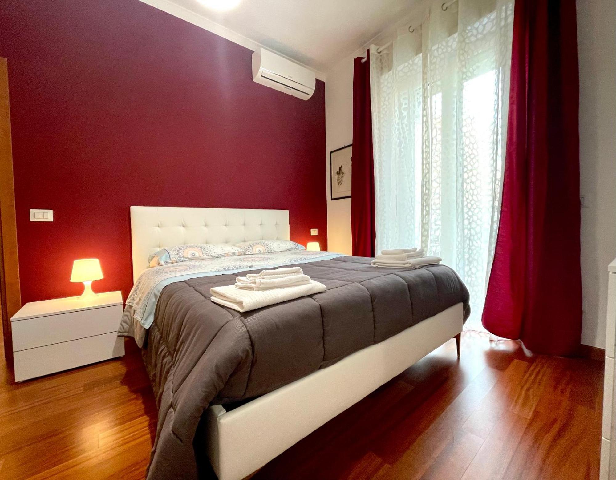 Lucens Domus Appartamento Roma Quartiere Trieste - Vicino Metro B1 - Bagian luar foto