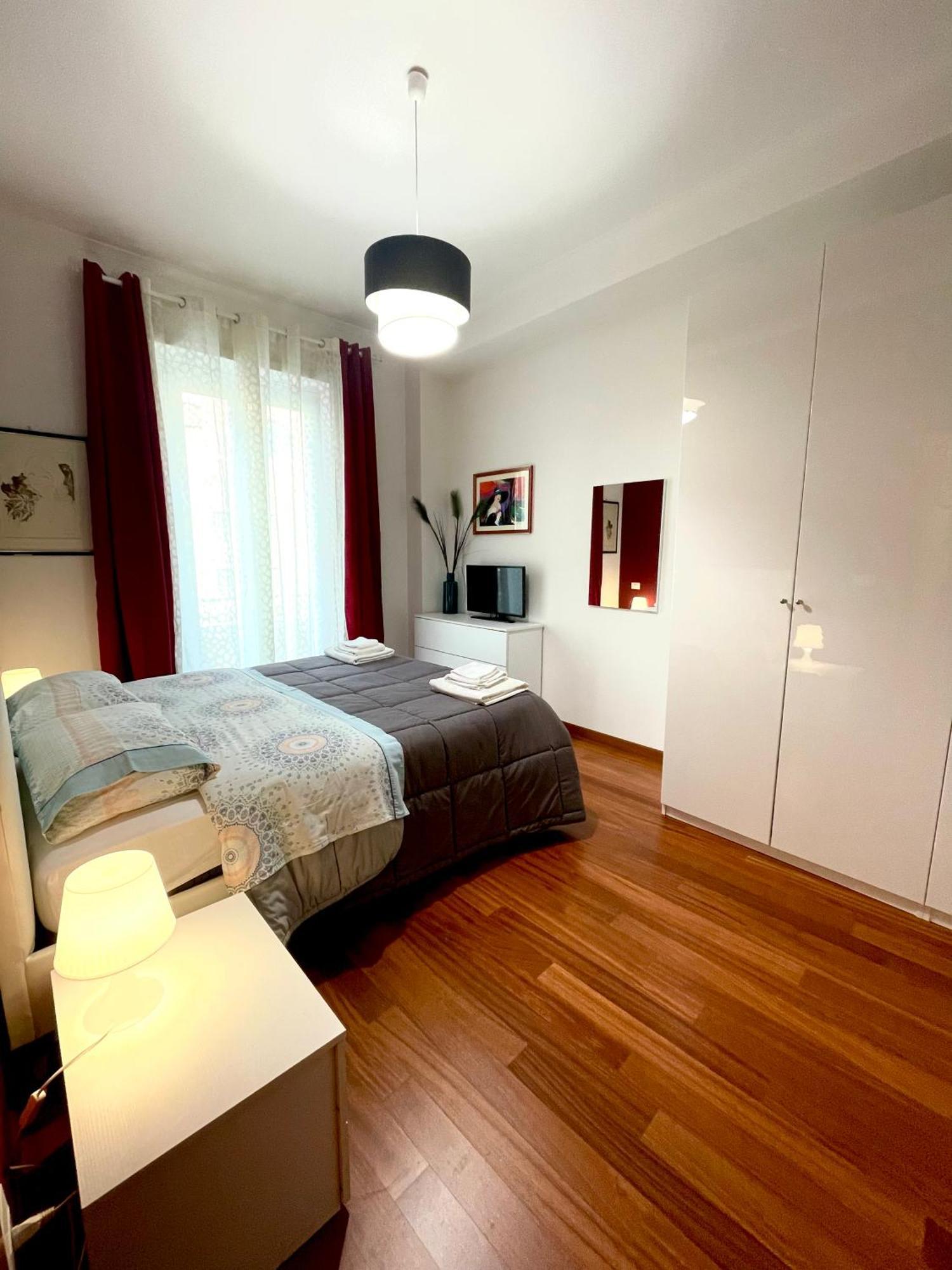 Lucens Domus Appartamento Roma Quartiere Trieste - Vicino Metro B1 - Bagian luar foto