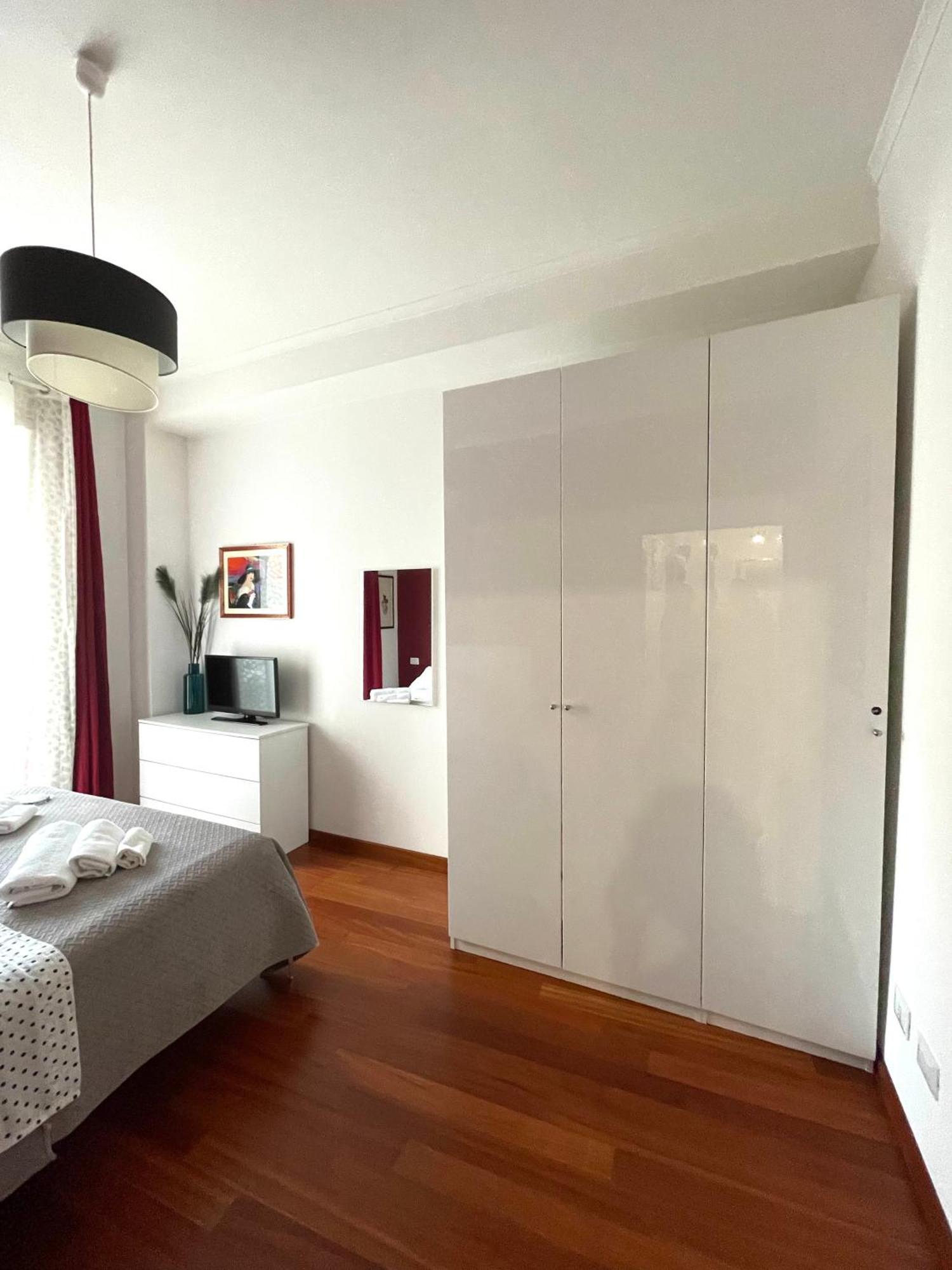 Lucens Domus Appartamento Roma Quartiere Trieste - Vicino Metro B1 - Bagian luar foto