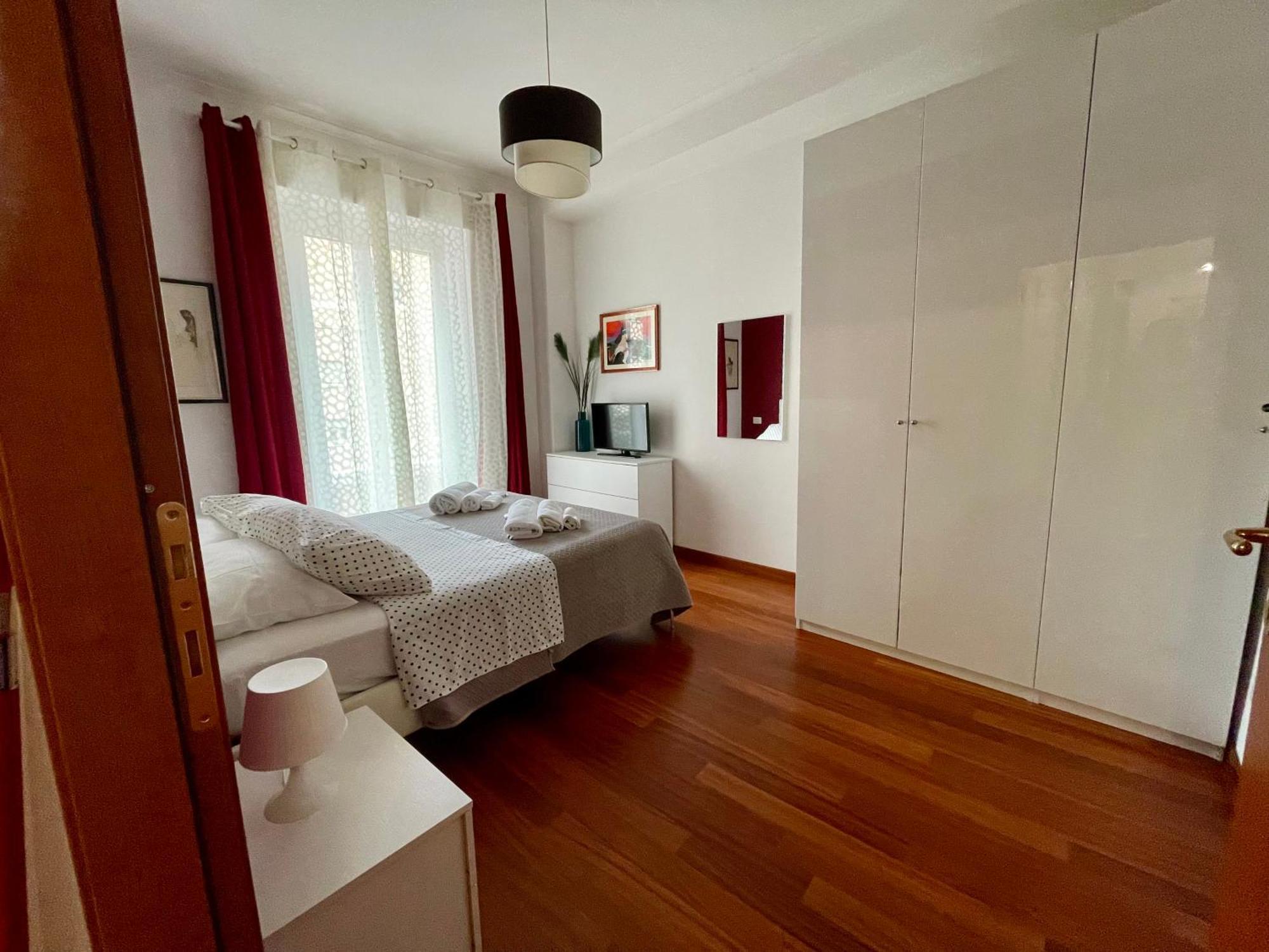Lucens Domus Appartamento Roma Quartiere Trieste - Vicino Metro B1 - Bagian luar foto