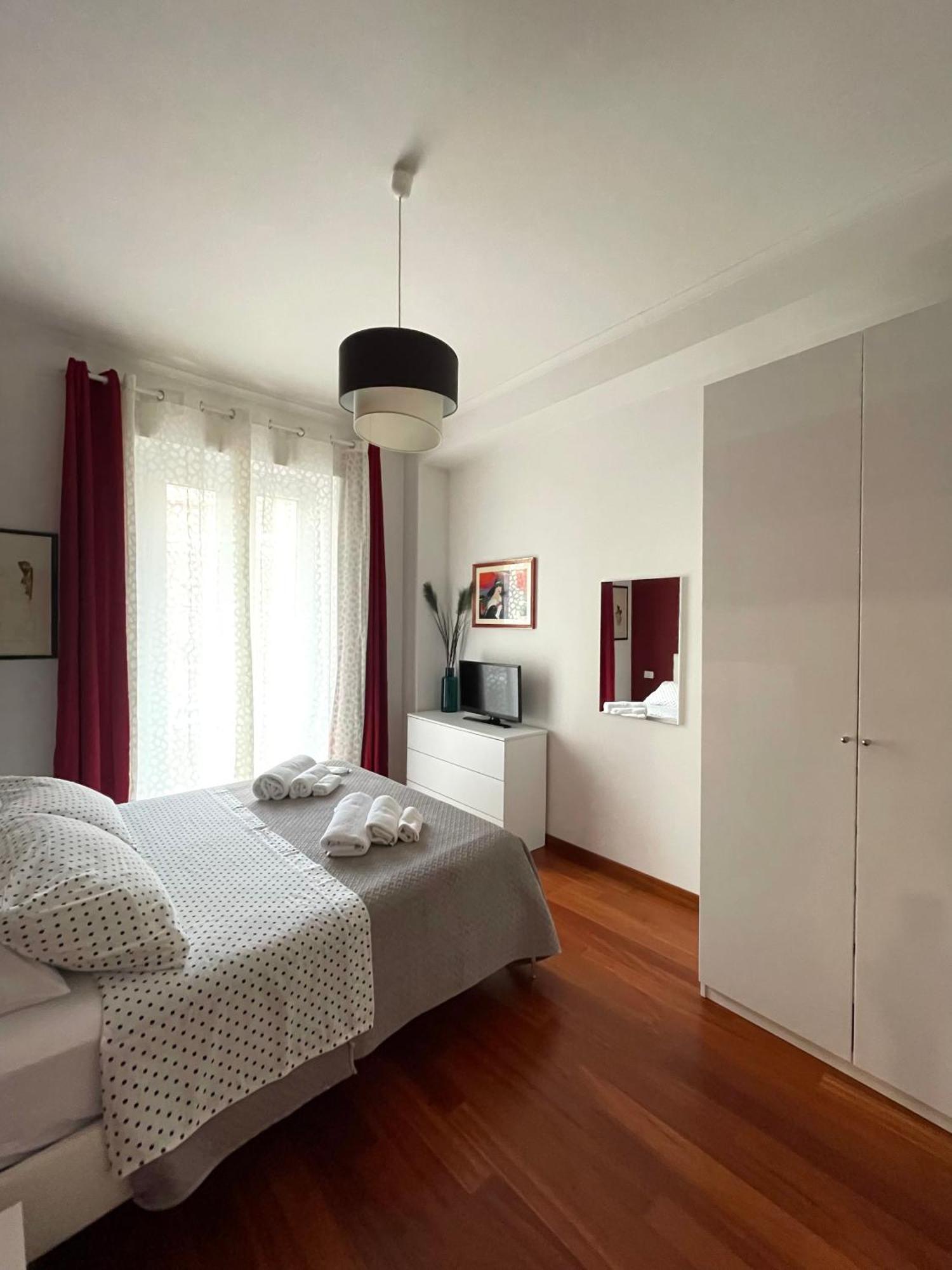 Lucens Domus Appartamento Roma Quartiere Trieste - Vicino Metro B1 - Bagian luar foto